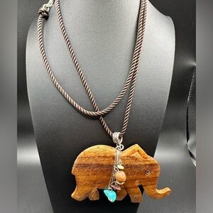 Coldwater Creek Wooden Elephant Necklace Turquoise Fabric Cord Safari Statement
